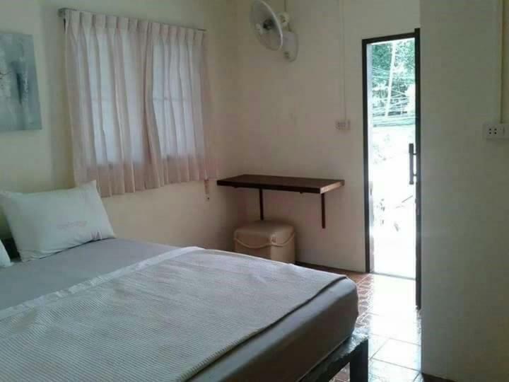 Js Guesthouse เกาะเต่า ภายนอก รูปภาพ