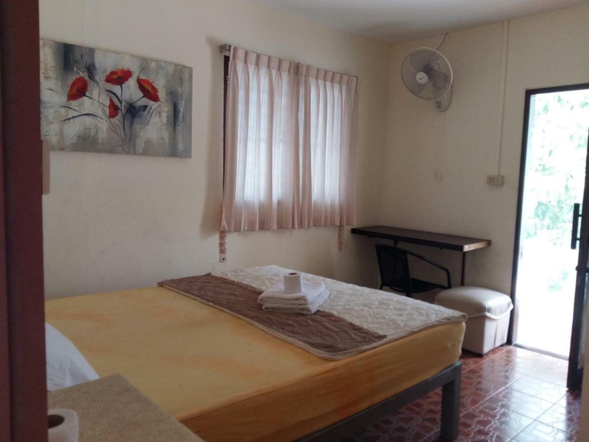 Js Guesthouse เกาะเต่า ภายนอก รูปภาพ